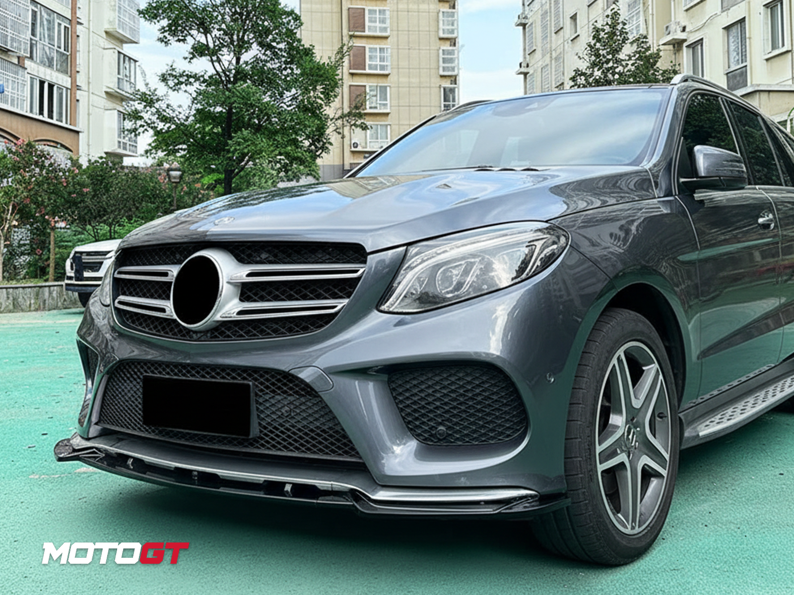 فاصل المصد الأمامي لسيارة GLE كلاس — 3